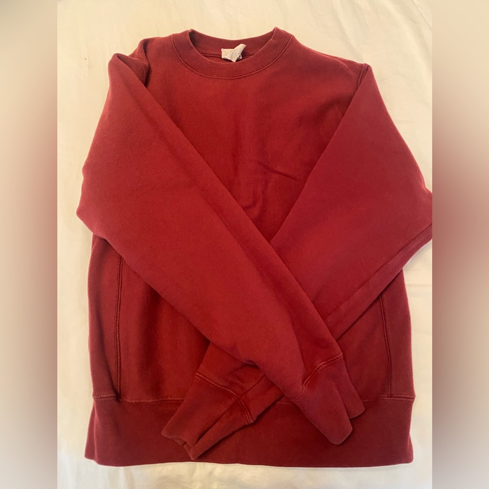 Dark red champion crewneck